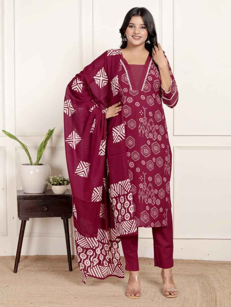 Maroon bandhej-inspired kurta set